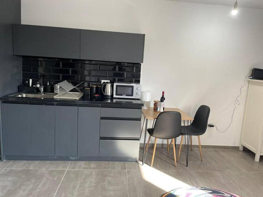 Lovely Flat In The Center 36 Tel Aviv Exterior foto
